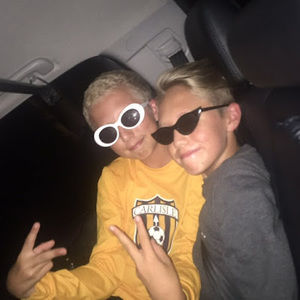 Meet your Posher, Brady